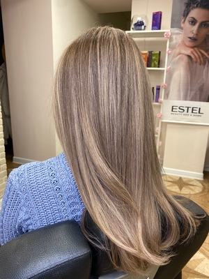 Услуги для волос и ногтей со скидкой до 58% 