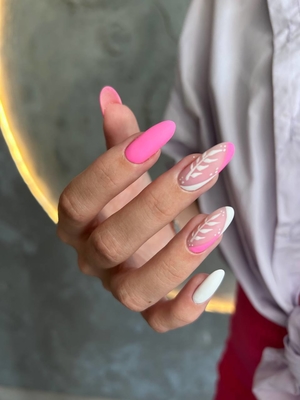 Чудеса преображений со скидкой до 50% от уникального пространства красоты «В Космосе»!